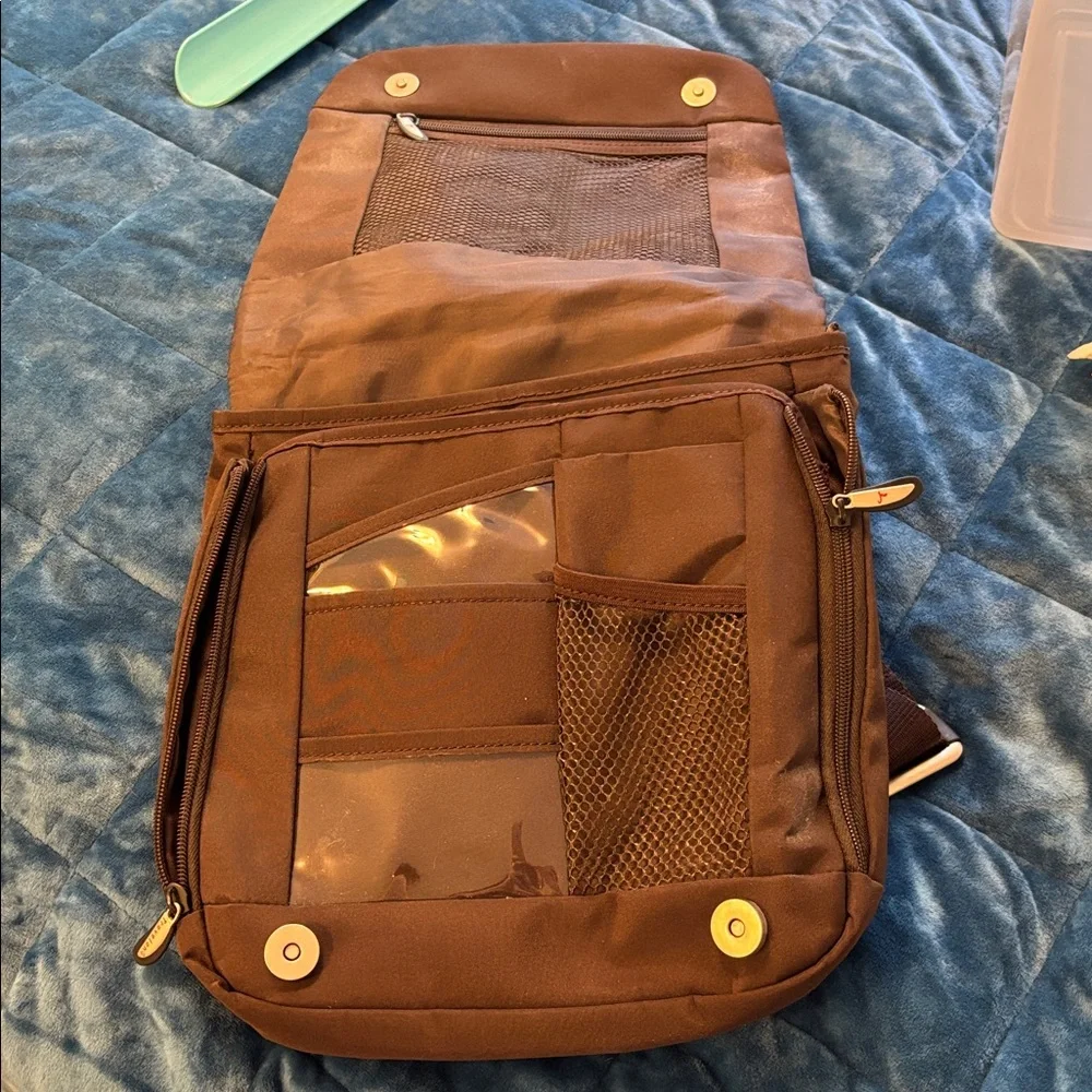TRAVELON Anti-Theft Medium/Large Crossbody Bag Unisex Travel Purse Brown